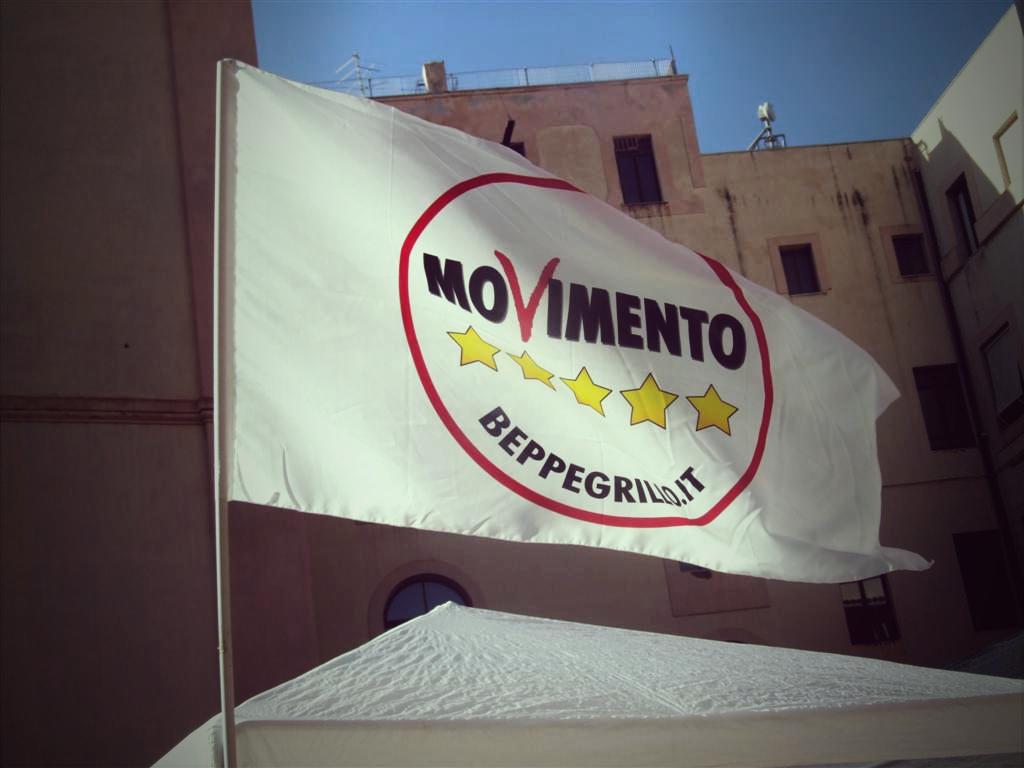 Bandiera Movimento 5 Stelle